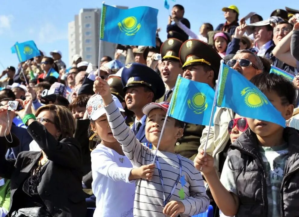 Казахстан население людей