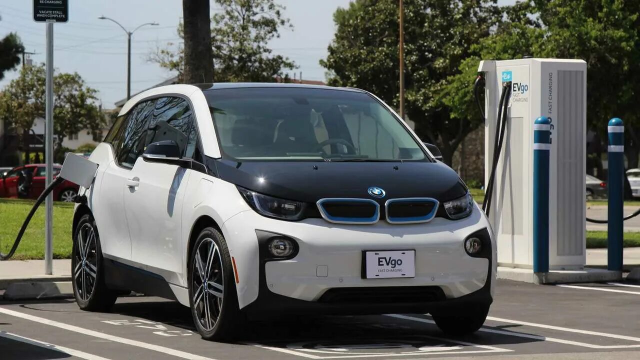 ElectroCar_msk - YouTube