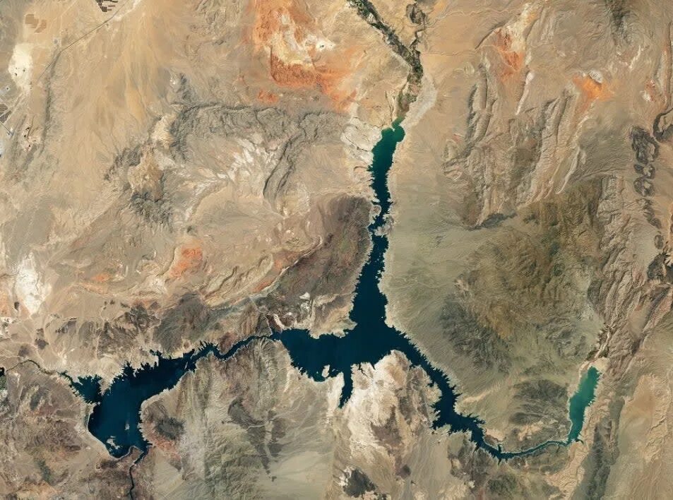 Остаток древнего моря какое озеро. Озеро мид 2025. озеро мид 2025. озеро мид сша. озеро мид 2025.