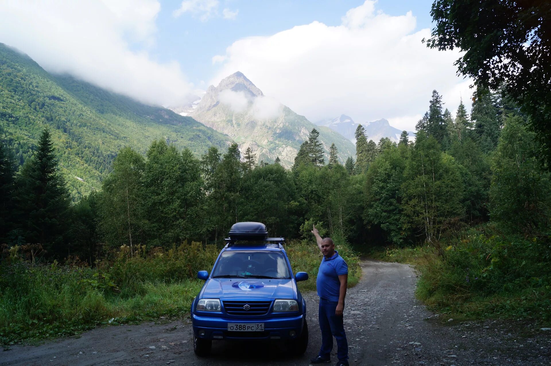 карачаево черкессия домбай. домбай (курортный посёлок). карачаево-черкесия горнолыжный курорт домбай. северный кавказ домбай горнолыжный курорт. горный курорт домбай.