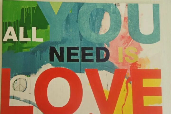 Do you need me. All you need is love. all you need is love the beatles. all you need is love обложка альбома. картинки all you need is love the beatles.