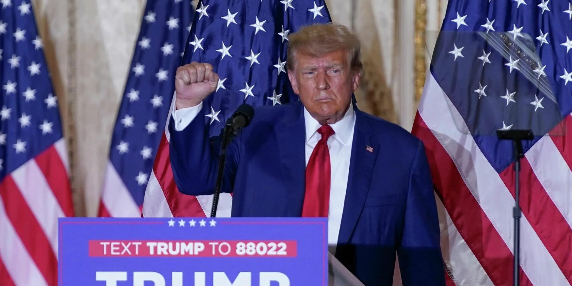 Сколько лет байдену и трампу сейчас 2025. Трамп 2025.