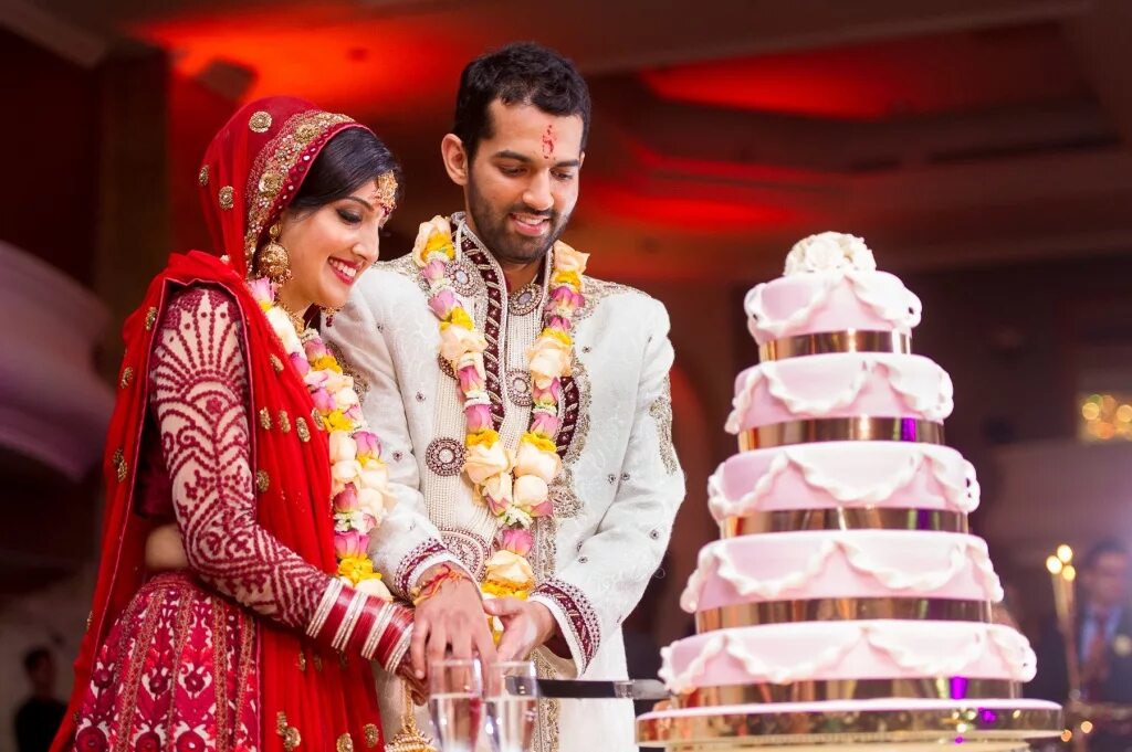 Varmala Hotel Irvine Wedding Photography Indian wedding photography poses, India
