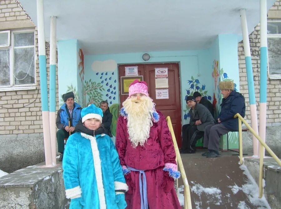 Шарьинский комплексный центр. Село Рождественское Костромская область Шарьинский район. Шарья новый год. Село Рождественское Шарья. Погода шарье на 10 дней костромской области