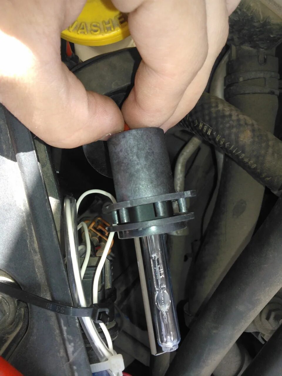 Лампа ксенон мазда 3 bk 2007. Лампа ксенон мазда 3. Лампа ксенон мазда 3. Лампа ксенон мазда 3 мпс. Лампа ксенон мазда 3 мпс.