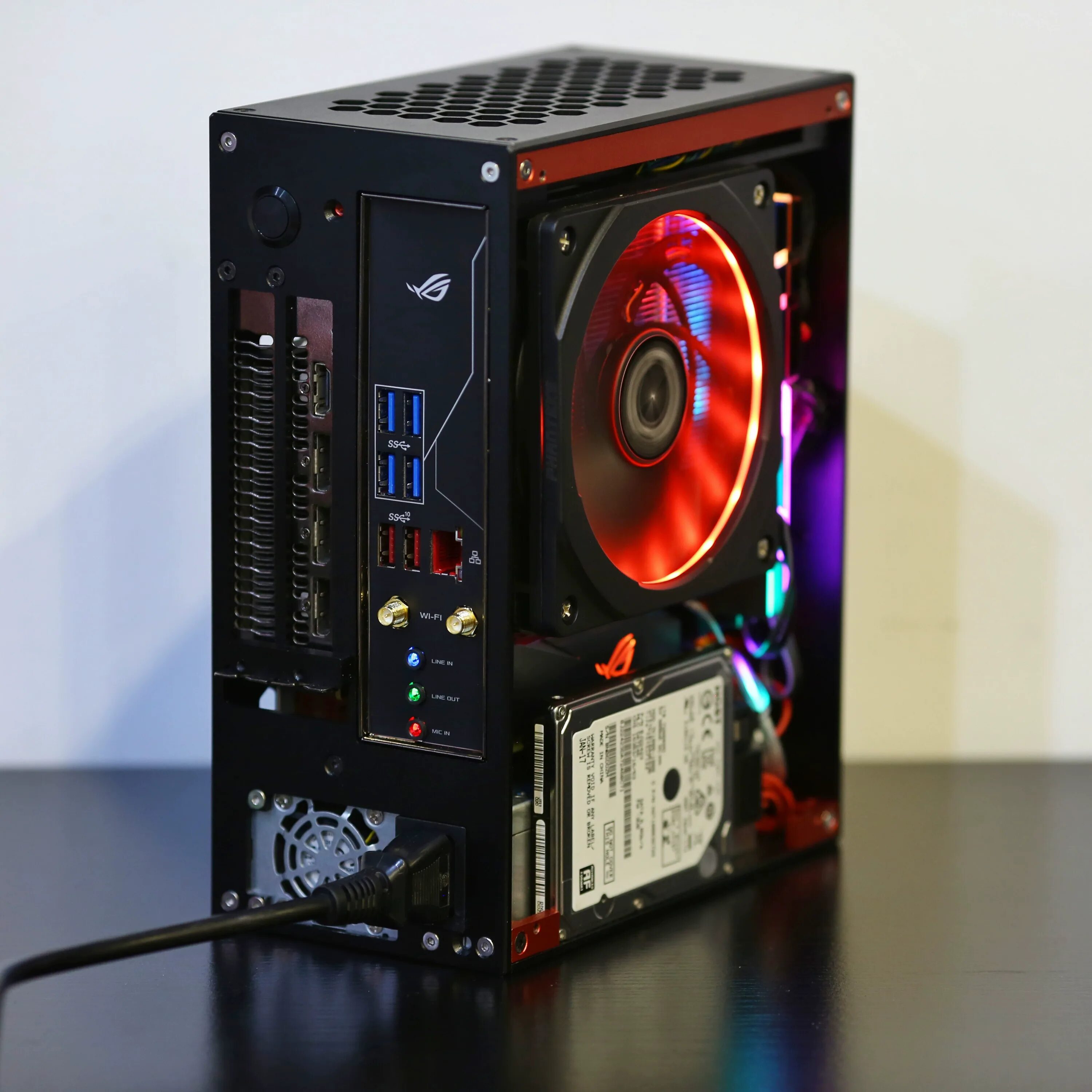 Мини пк s1. Корпус ITX k39. Mini ITX k39. A4 корпус HTPC Mini ITX. Mini ITX корпус 2022.