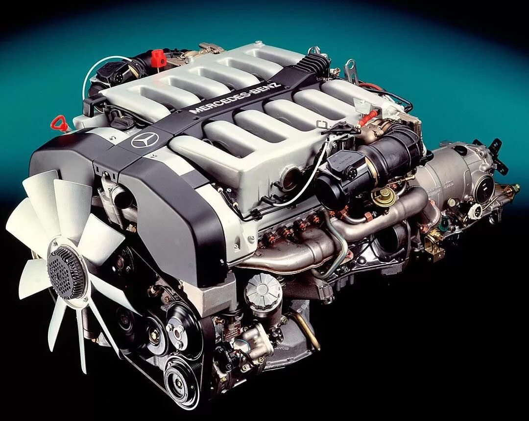 Mercedes-Benz m120. Mercedes Benz v12. М120 двигатель Мерседес. Мотор v12 Мерседес