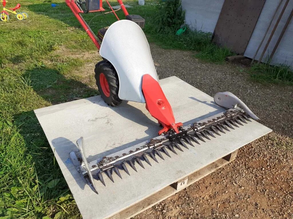 Mf 70 косилка мотор. Чехословацкая мотокосилка мф 70. Косилка 70. Косилка 70. Косилка agrozet mf70.