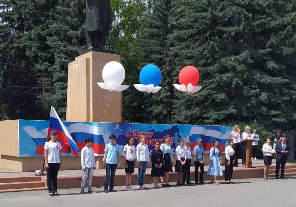 Прогноз погоды на 10 дней усть джегута. Карачаево Черкесская Республика Усть Джегутинский район. ПФР Усть-Джегута. Управление образования Усть-Джегутинского района. Усть-Джегутинский районный суд.