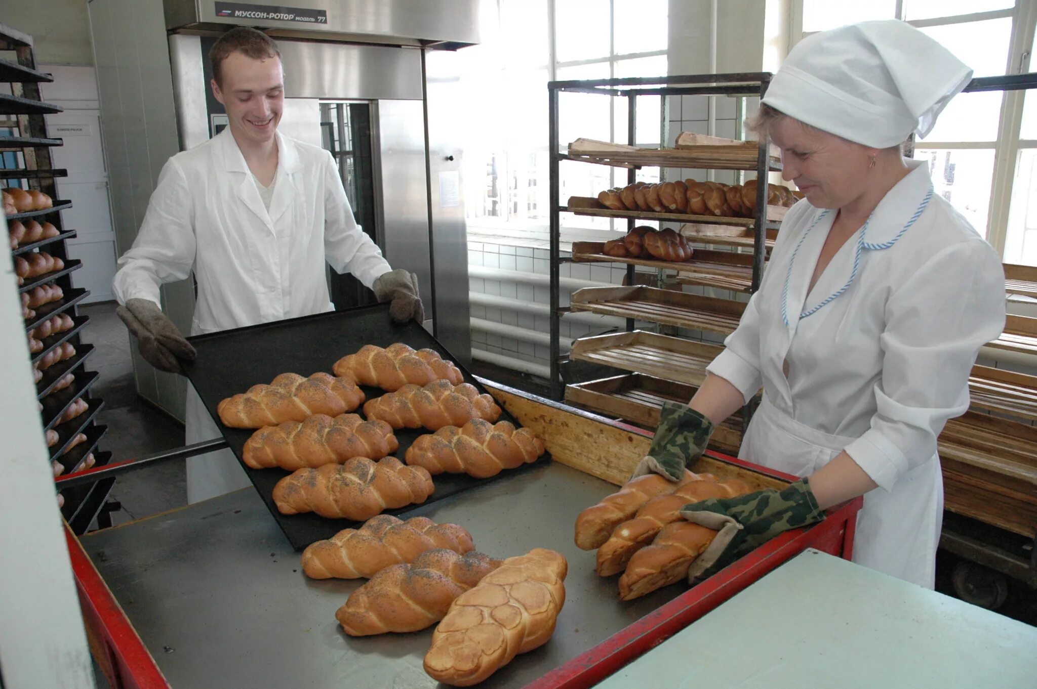 Хлебокомбинат отзывы сотрудников. Хлебозавод золоторожский хлеб. Псковский хлебокомбинат завод хлебный. Хлебозавод пудож. Хлебокомбинат отзывы сотрудников.