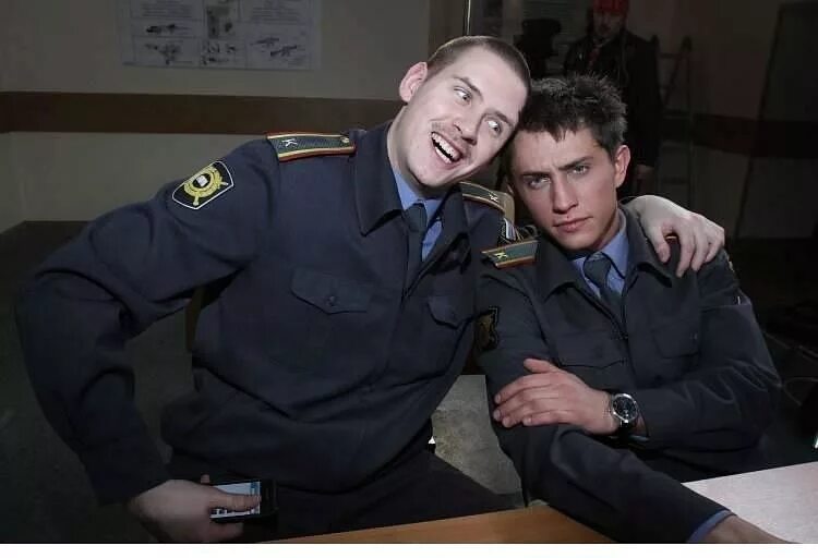 Два брата полицейских. Два брата полицейских