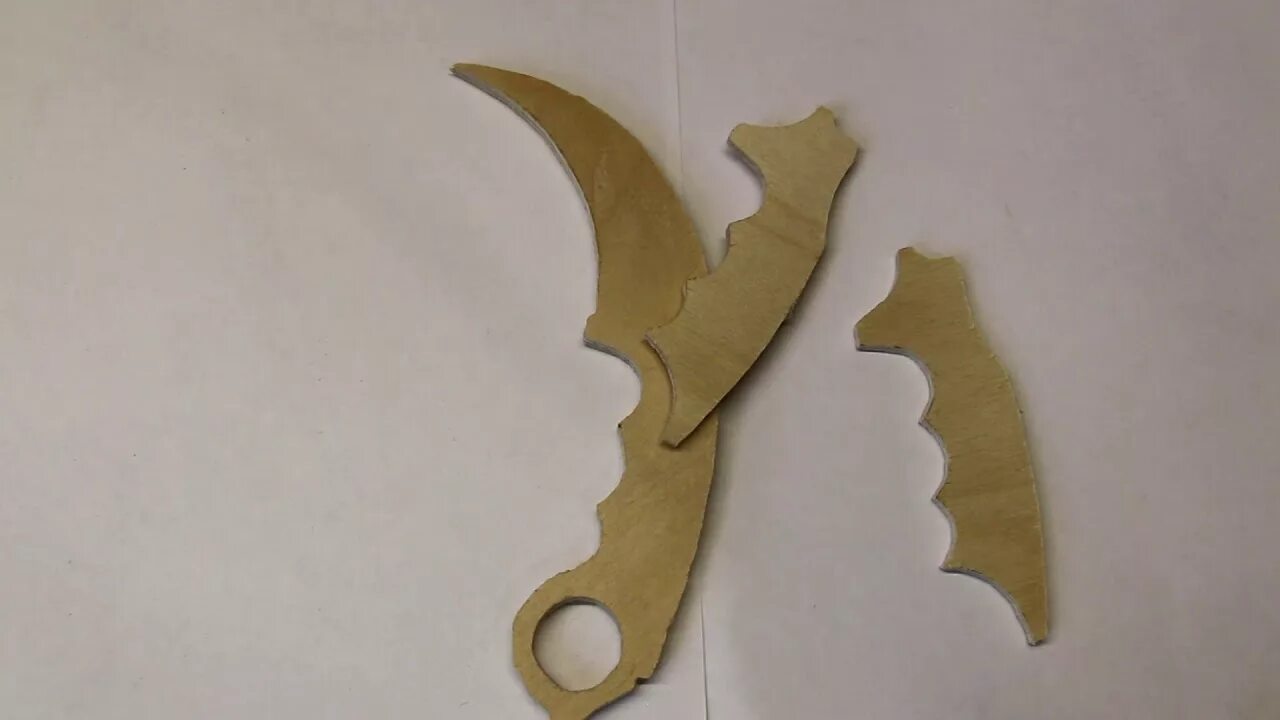 Керамбит из картона. Керамбит из фанеры. керамбит из двп. нож вырезать из фанеры.