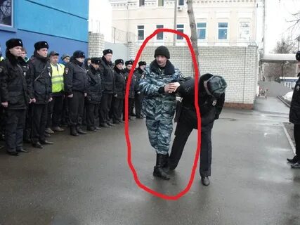 Охранник щербинка
