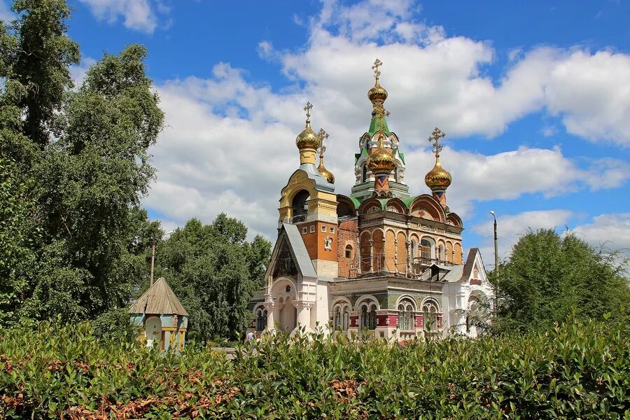 Храм в чапаевске самарская область. Храм преподобного сергия радонежского в чапаевске. Церковь чапаевск. Церковь чапаевск. Церковь чапаевск.