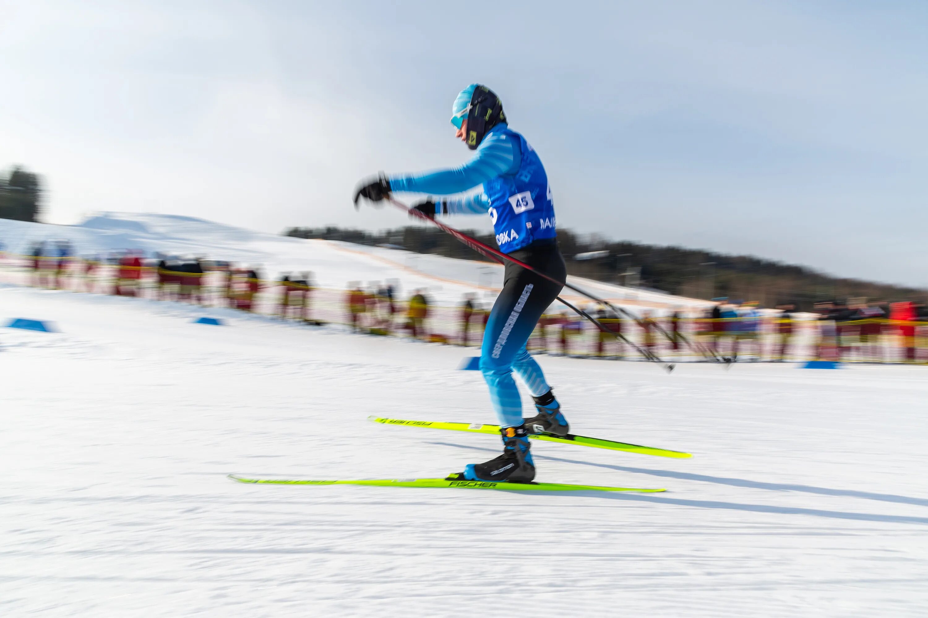 Малиновка чемпионат россии по лыжным. Малиновка Чемпионат России по лыжным гонкам 2024. Малиновка чемпионские высоты лыжные гонки. Короткие лыжи. Лыжный спорт фото.