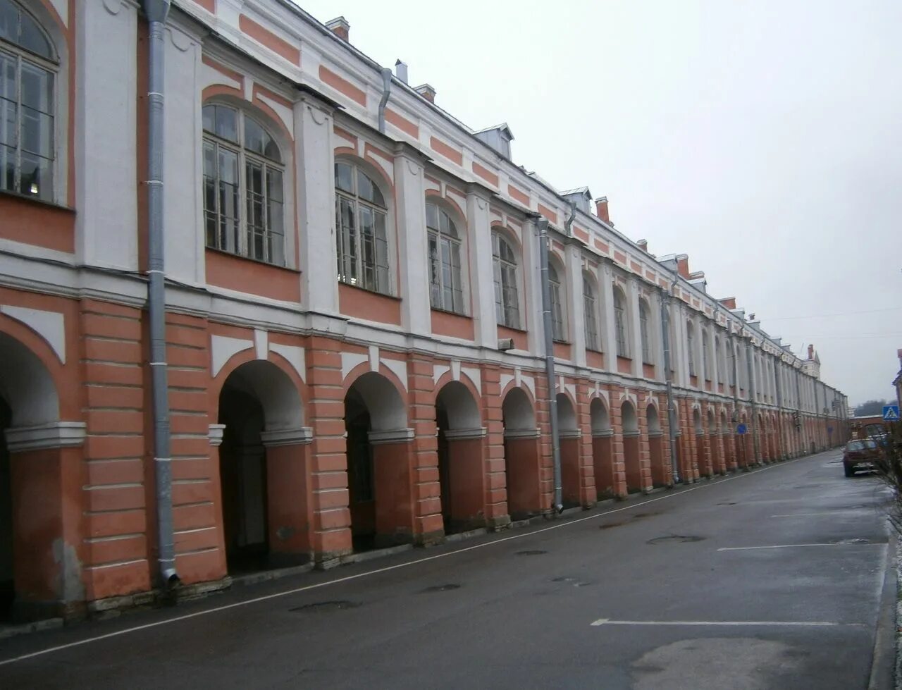 Университетская наб 7 9. Здание 12 коллегий трезини 1722-1742. здание 12 коллегий в санкт-петербурге спбгу. здания двенадцати коллегий 1722. здание двенадцати коллегий университетская набережная.