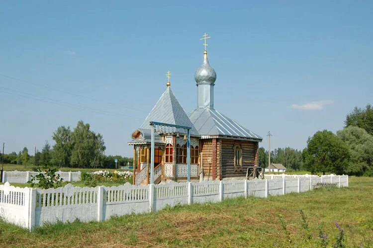 Орловская область знаменский район село. Знаменский храм с.Знаменское Орловской области. Знаменка Знаменский район Орловская область храм. Храм Рождества Пресвятой Богородицы в п. Орловский. Орловская область Знаменский район село узкое.