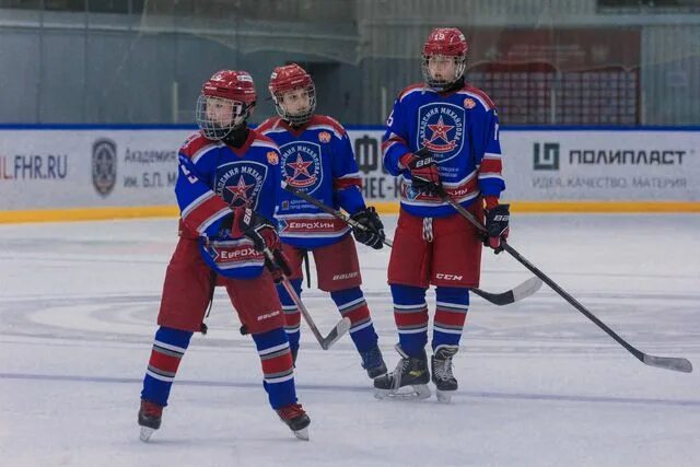 форвард защитник. 97 номер хоккеист. расписание акм хоккей тула. расписание акм хоккей тула. расписание акм хоккей тула.