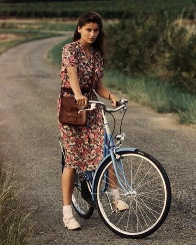 Самые красивые велосипеды. Велосипед старли. La bicyclette. Велосипед rover джоном кемпом старли. Трего велосипедная тележка.