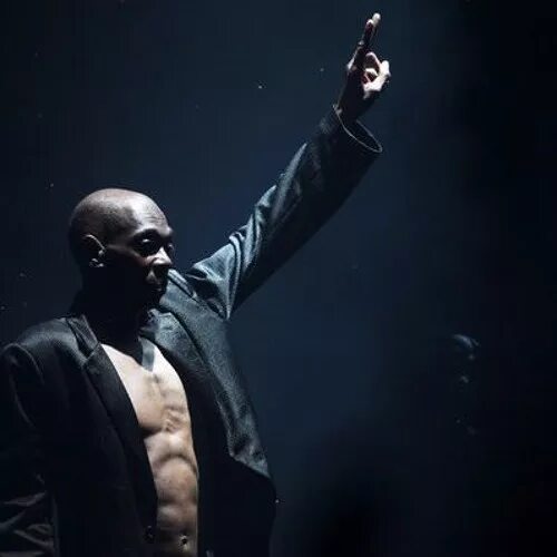 Faithless radio. Группа faithless. faithless - innadadance. god is a dj faithless. insomnia музыкант.