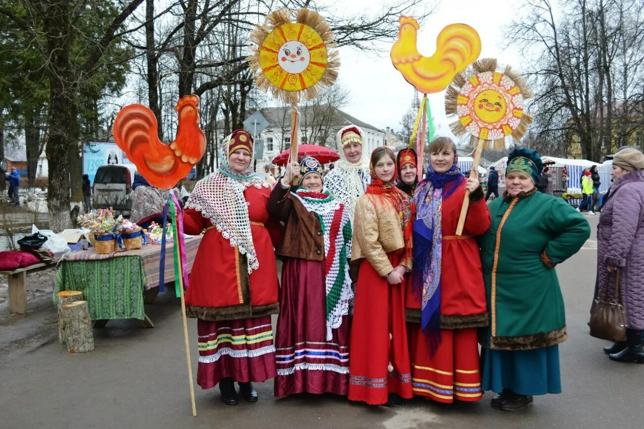 Прощание с Масленицей. Прощание с Масленицей в Матвеевской. Г Крестцы народное творчество. Прощание с Масленицей урок музыки 3 класс.