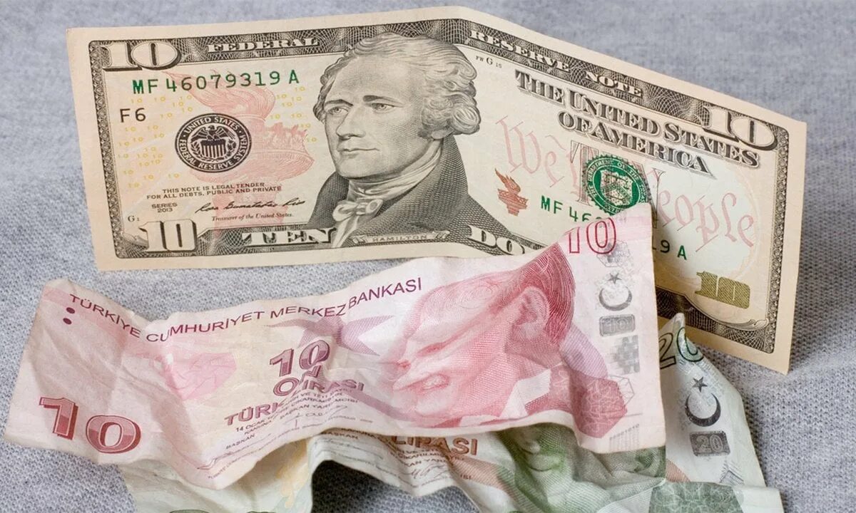 Tl dollar. 100 Долларов в лирах турецких. Турецкие Лиры стоковые фото. Лиры и доллары наличные.