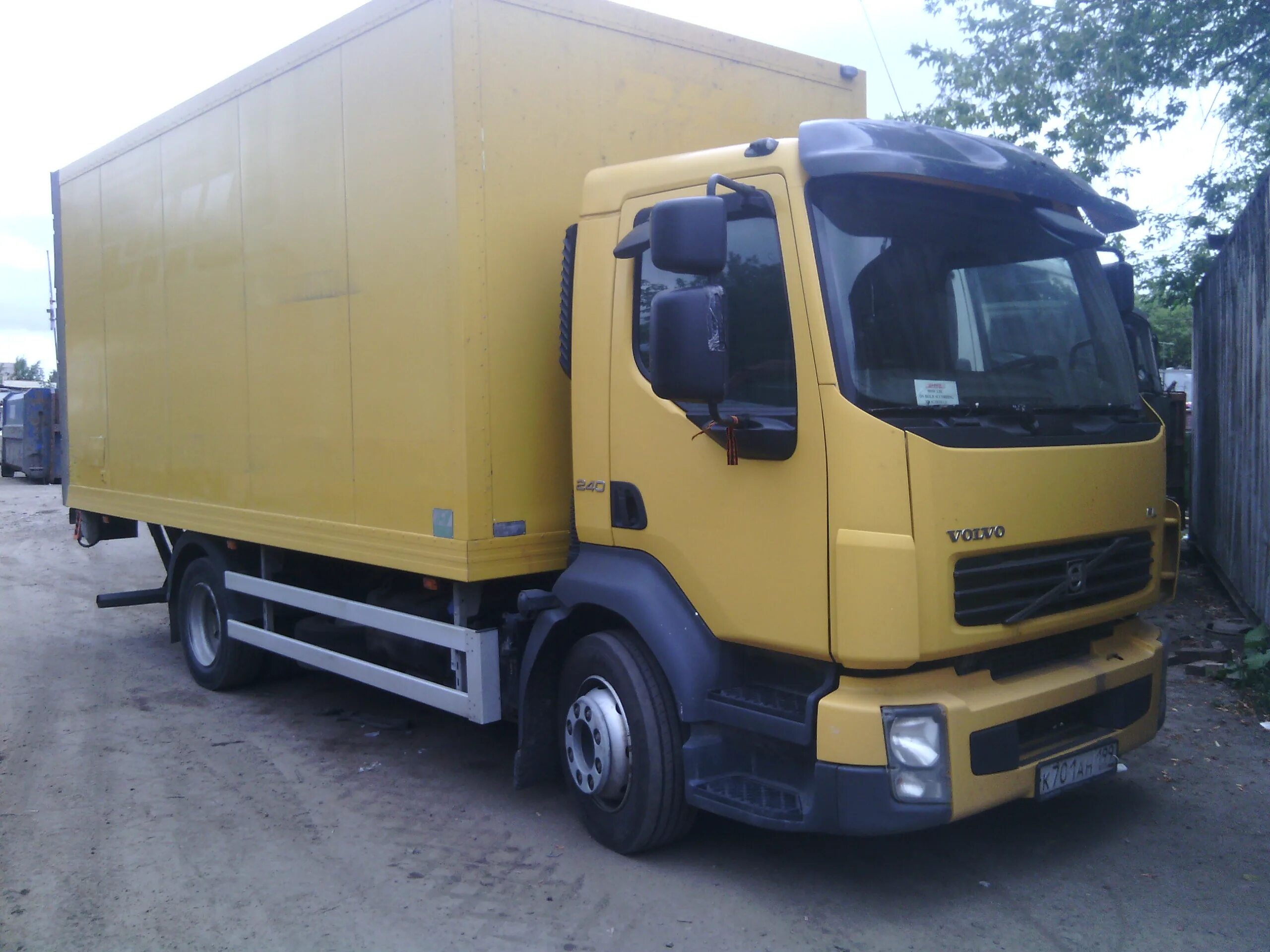 Купить автомобиль 5 тонн. Вольво фл 5 тонник. Вольво FL 2007. Volvo FL фургон 10 тонн. Вольво фл 8,5 тонн.