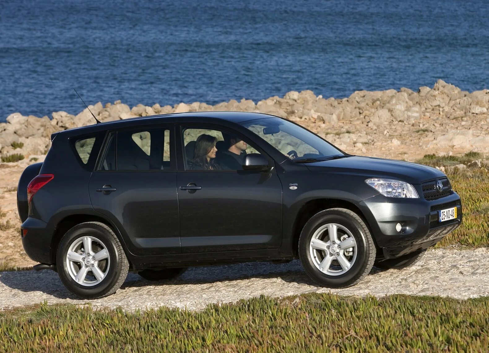 Рав 4 сколько лошадей. Тойота рав 4. toyota rav4 2006. рав 4 джип. тойота рав 4 2006.