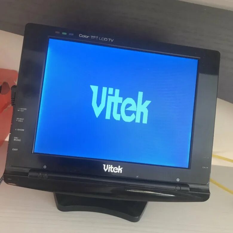 Автомобильный телевизор vitek vt-5018. Телевизор витек vt 3551. Автомобильный телевизор vitek vt-5008. Телевизор vitek vt-3551. 5.
