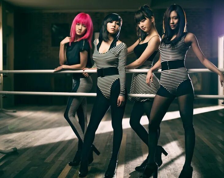 Miss a has only. Miss. Плохие девочки. Группа miss a участницы. Группа miss a.