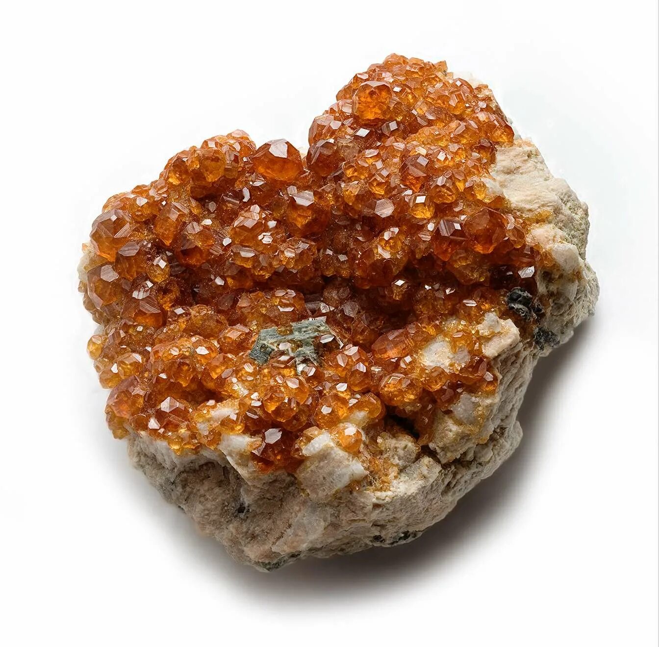 Гранат спессартин. Spessartite Garnet камень. Муравьиный гранат. Спессартин камень