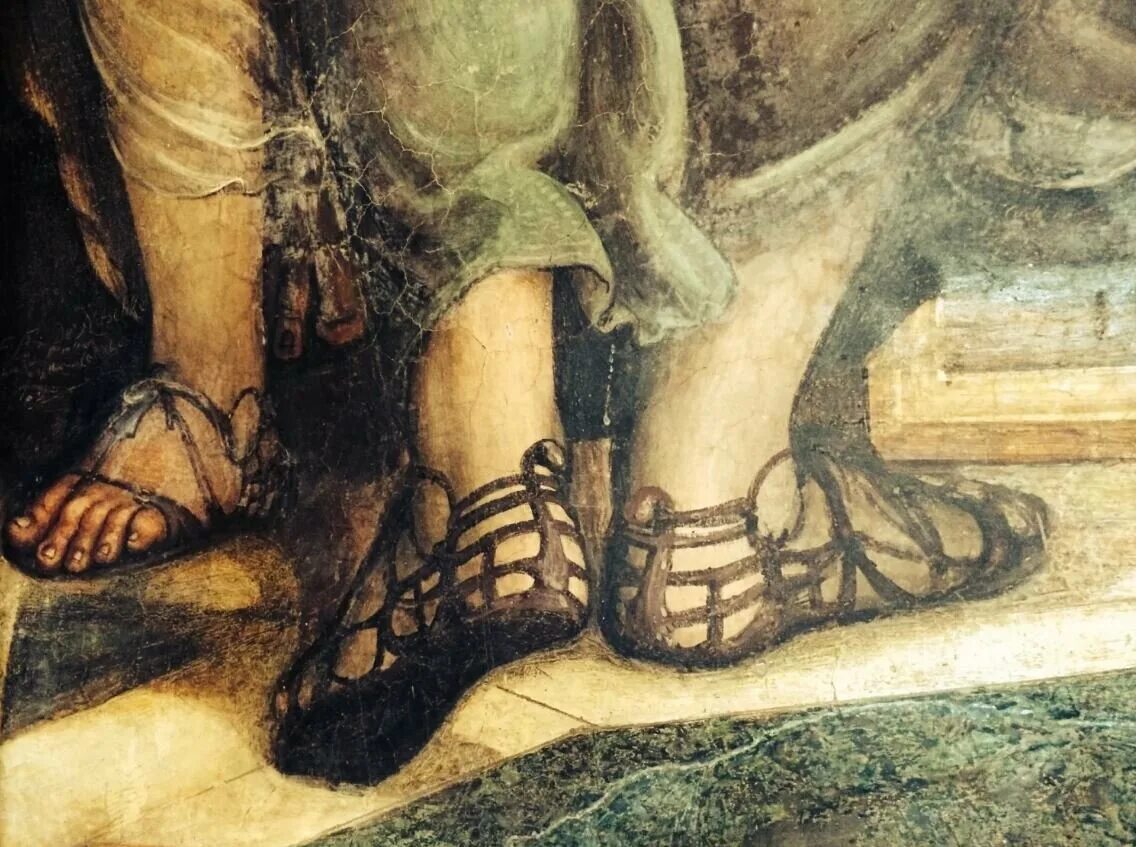 Первые сандали. Calceus обувь древний Рим. Обувь древнего Рима Солеа. Обувь Solea в древнем Риме. Сандали Солеа древний Рим.