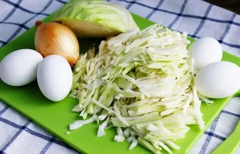 Вареное яйцо зеленый лук кефире