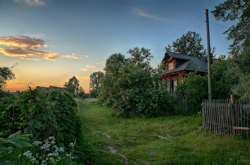 Утро в деревне. Вечер в деревне. Лето в деревне. Деревенский домик. Деревенская жизнь.