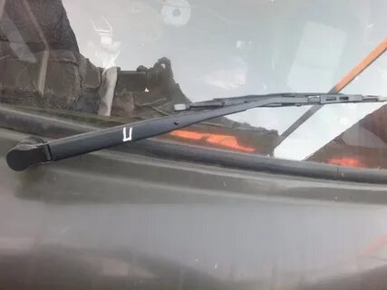 Щетка стеклоочистителя уаз