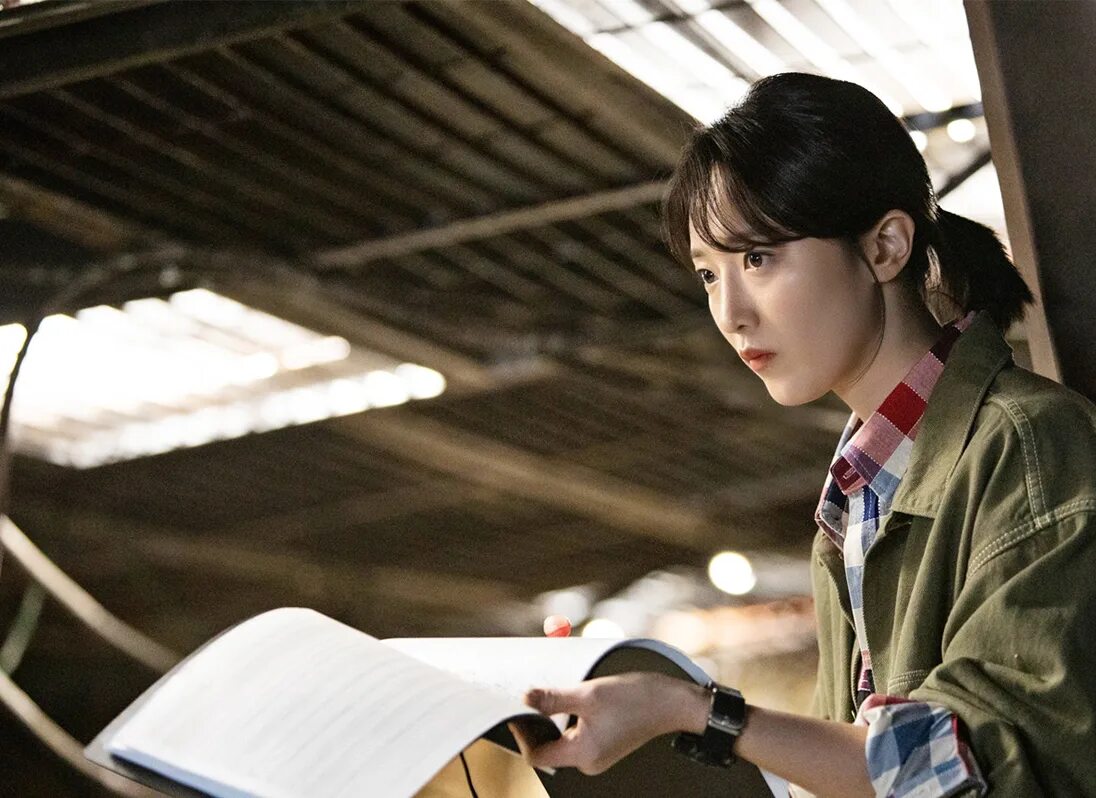 Джеонг ду юнь. Ли чжэ хун образцовое такси. Таксист дорама. Такси делюкс дорама. Такси дорама софтбокс.