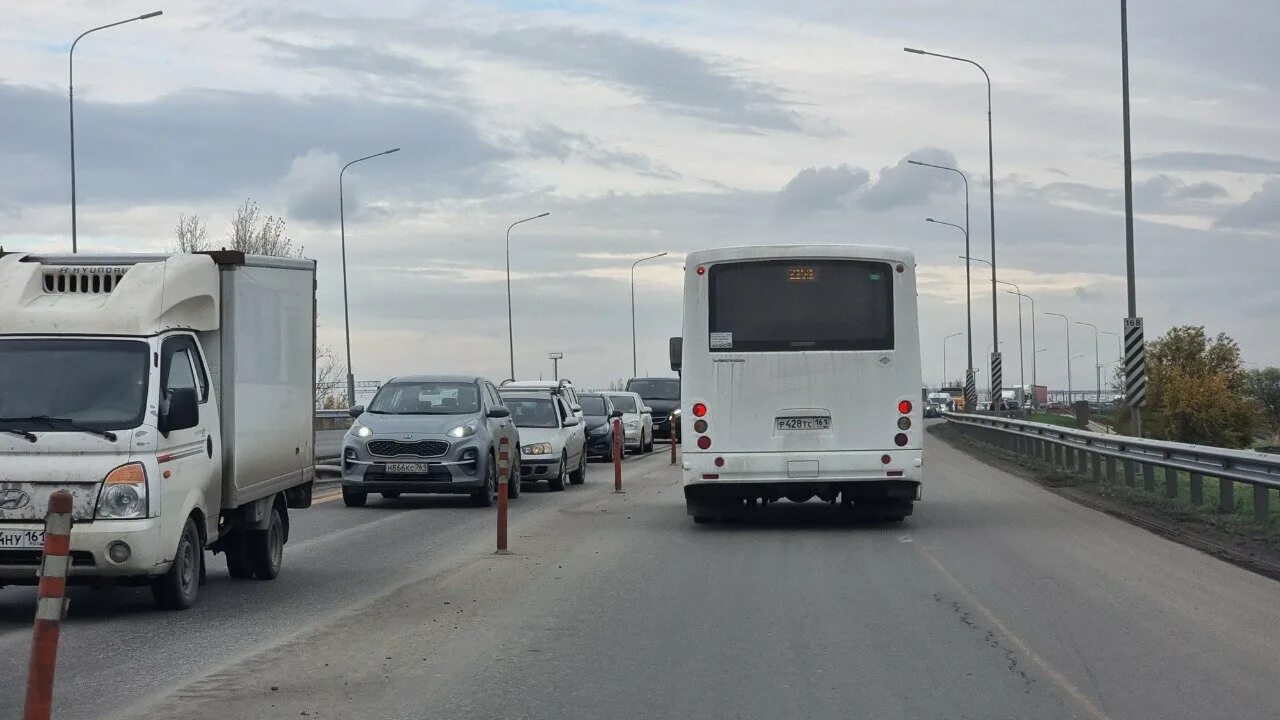 Можно выезжать из ростова. Новые автобусы. Мариуполь Ростов на Дону. Междугородный автобус Ростов-на Дону - Мариуполь. Ростовский выезд.