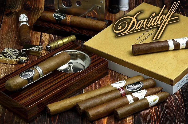 Сигары тула. Олигарх с сигарой. табачная продукция dakota little cigars. carrilio сигара torro. сигары хирочи робайны эмблема.