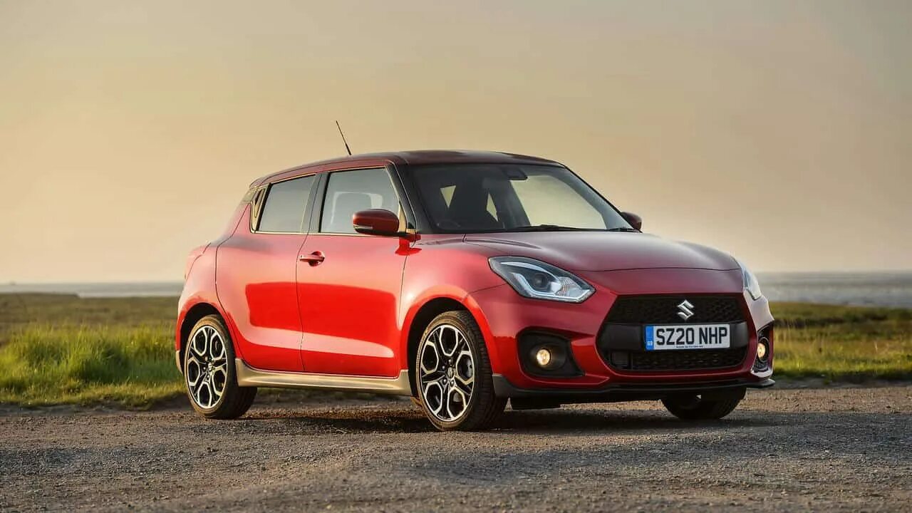 Сузуки свифт поколения. Сузуки Свифт 2021. Suzuki Swift Sport 2022. Suzuki Swift Sport 2021. Новый Сузуки Свифт 2021.