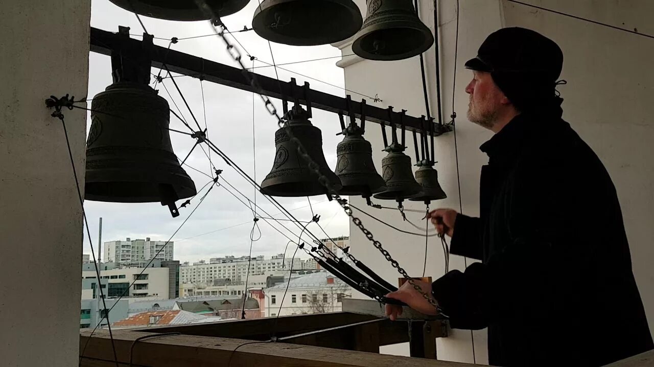 Колокольный звон на судне. Николай Завьялов Звонарь. Завьялов Николай Иванович Звонарь. Богдан Березкин колокольный звон. Завьялов Николай Иванович Звонарь колокольный.