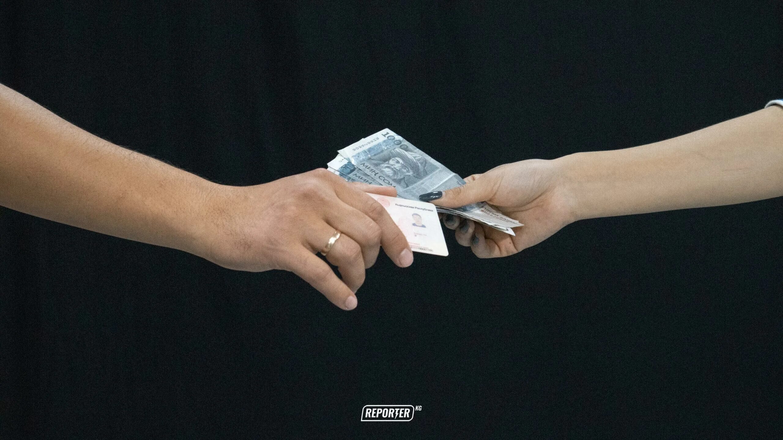 Подкуп избирателей карикатура. Подкуп избирателей. Подкуп избирателей. Подкуп избирателей. Подкуп избирателей.