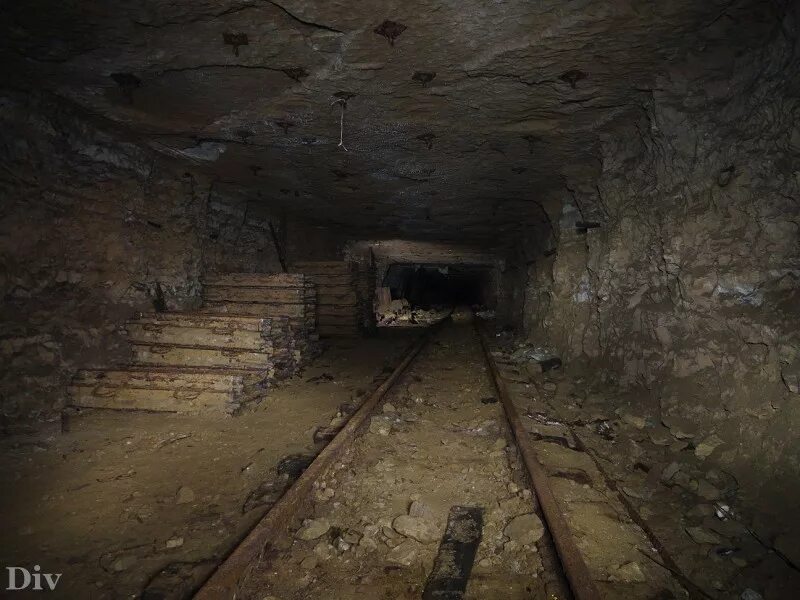 сланцевый рудник ульяновская шахта. п сланцевый рудник. сланцевый рудник саратовская область 2000 год. сланцевый рудник ульяновск. сланцевый рудник озинки.