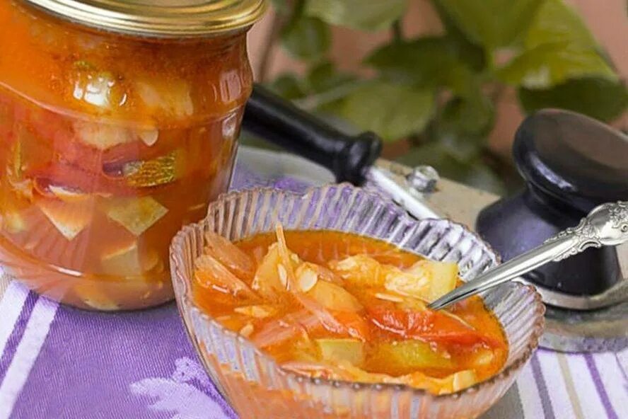 Рецепт анкл бенс из кабачков. Анкл бенс с кабачками. икра анкл бенс. салат анкл бенс. анкл бенс с овощами.
