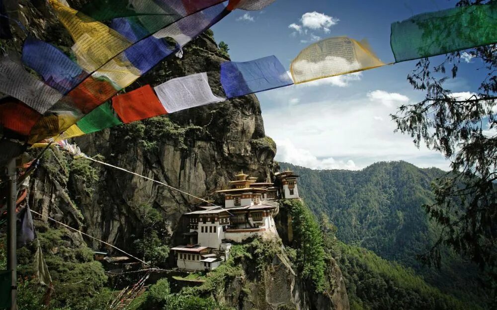 Бутан индия. Непал и бутан. Бутан Страна. Карта монастырь Тактшанг в бутане. Новый бутан.