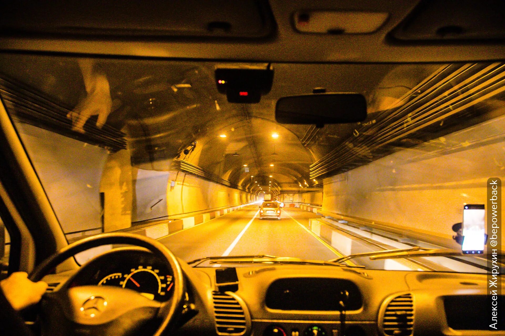 Самый длинный автомобильный тоннель. Гимри́нский автодоро́жный тонне́ль. Тоннель в норвегии 25 км. Норвегия тоннель смерти. Самый длинный автомобильный тоннель.