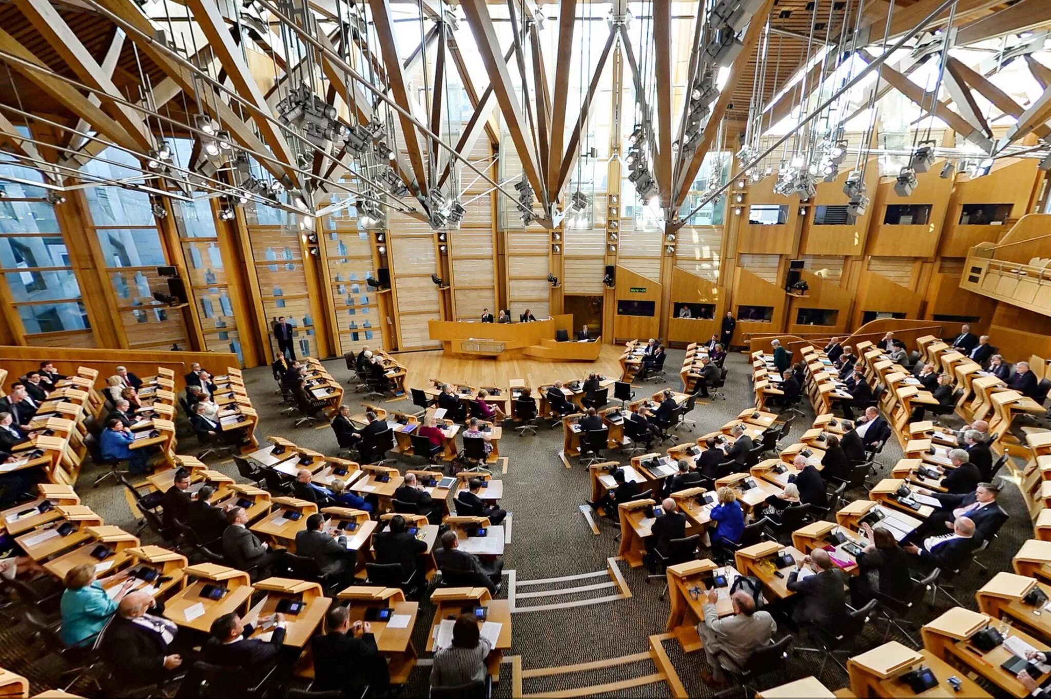 Парламент Шотландии. Парламент Шотландии в Эдинбурге. Парламент Шотландии 2022. Здание парламента Шотландии.