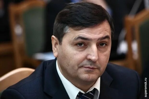 Заместитель правительства омской. Замгубернатора омской области. помощник губернатора омской. заместитель председателя правительства омской области. первый зам губернатора омской области.