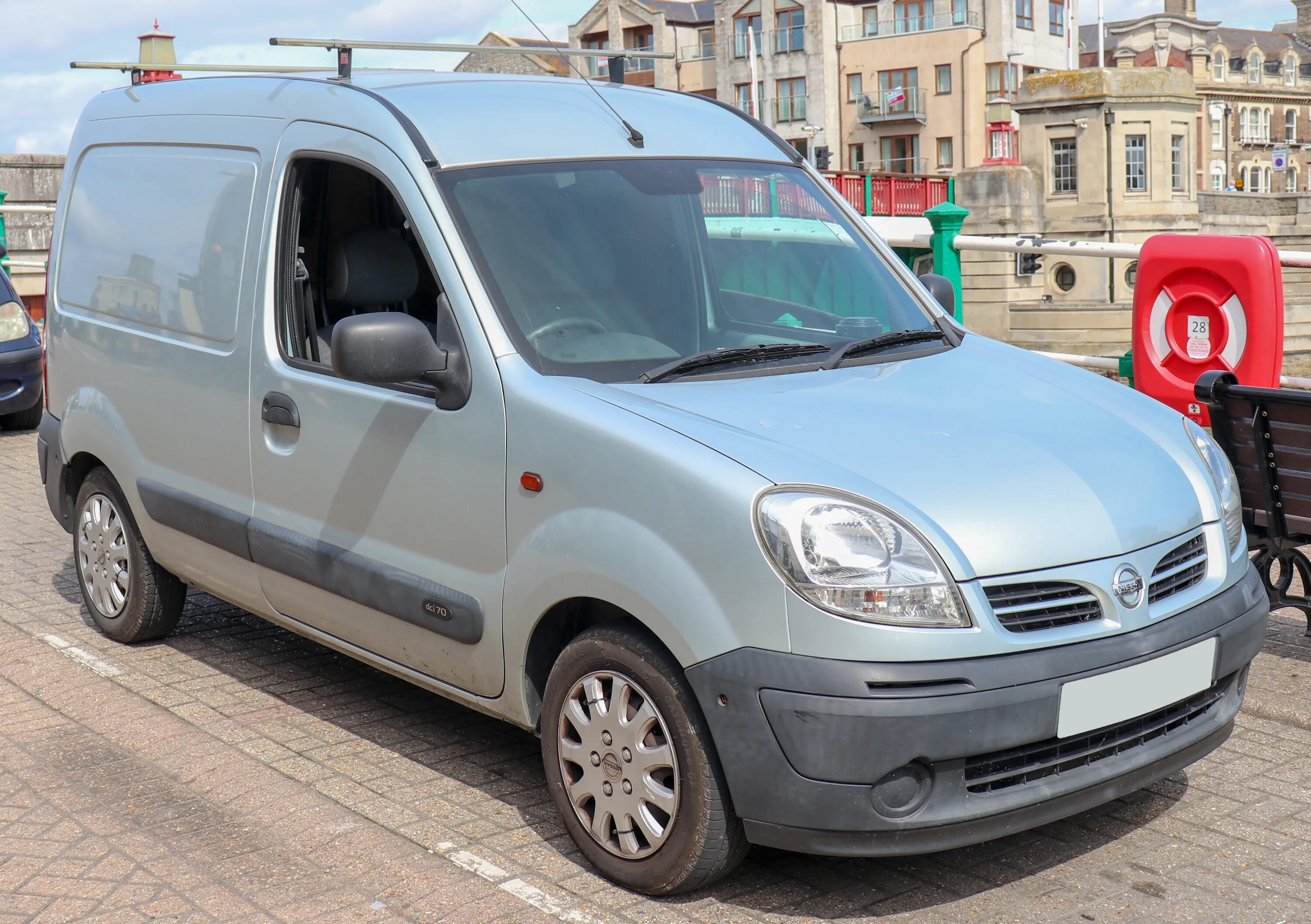 Renault kangoo renault kangoo двигатели. Nissan Kubistar. Nissan Kubistar x76. Renault Kangoo 1997. Ниссан Кубистар 2005.