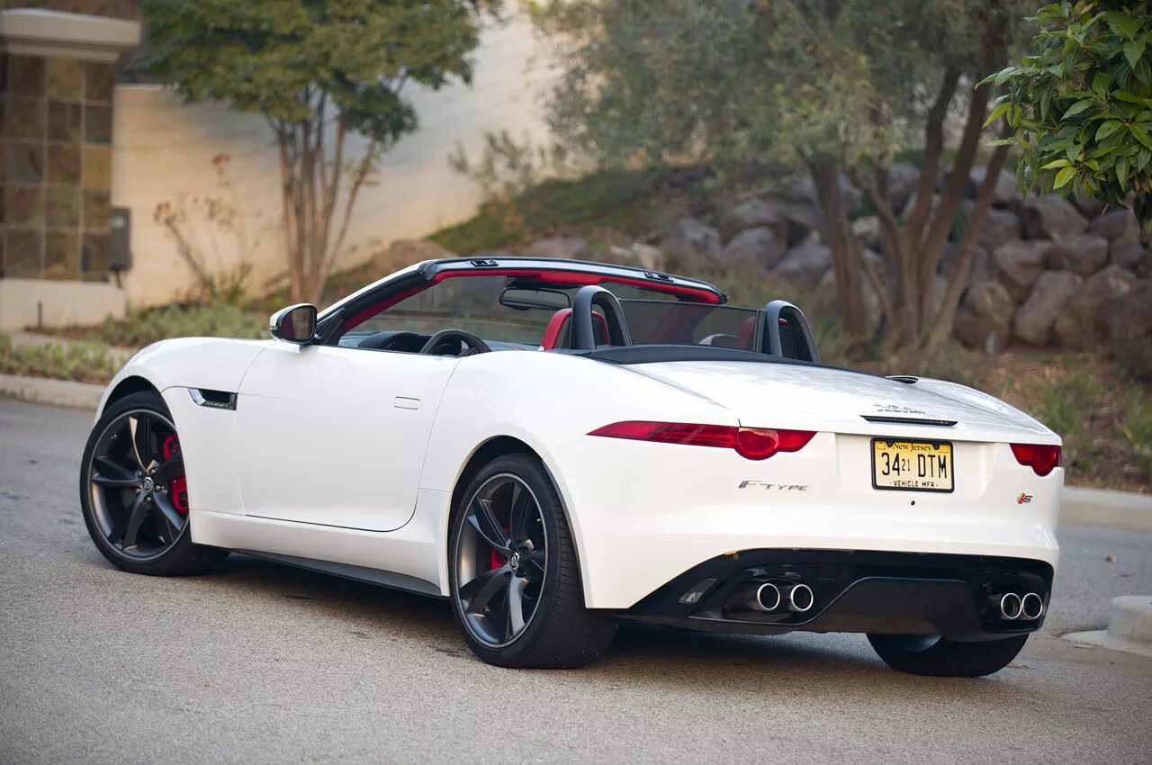 Jaguar f-Type v8. Jaguar f-Type s. Ягуар ф тайп 2014. Jaguar f-Type 2014. F type s