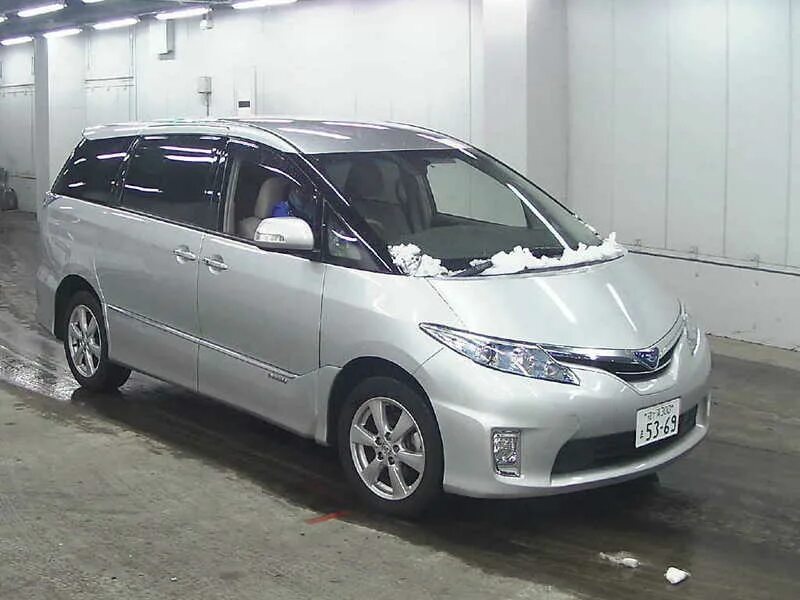 Estima hybrid. Эстима гибрид 2010. Toyota Estima Hybrid ahr20. Тойота Эстима гибрид салон. Тойота Эстима AHR 20 2002.